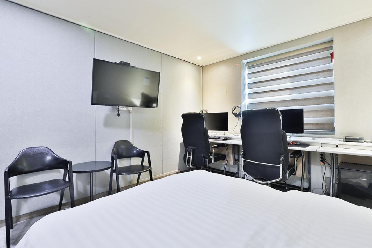 Seomyeon Ib Hotel Busan Exterior foto