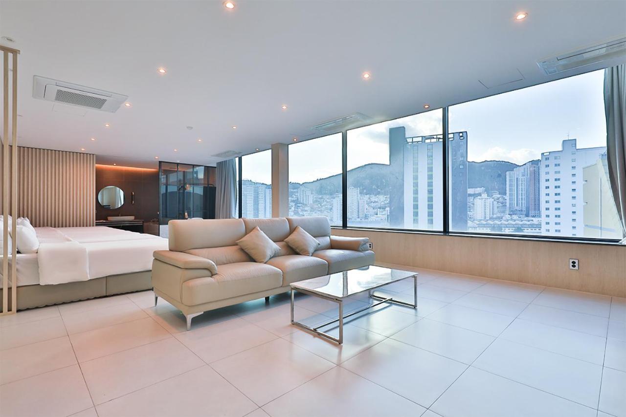 Seomyeon Ib Hotel Busan Exterior foto