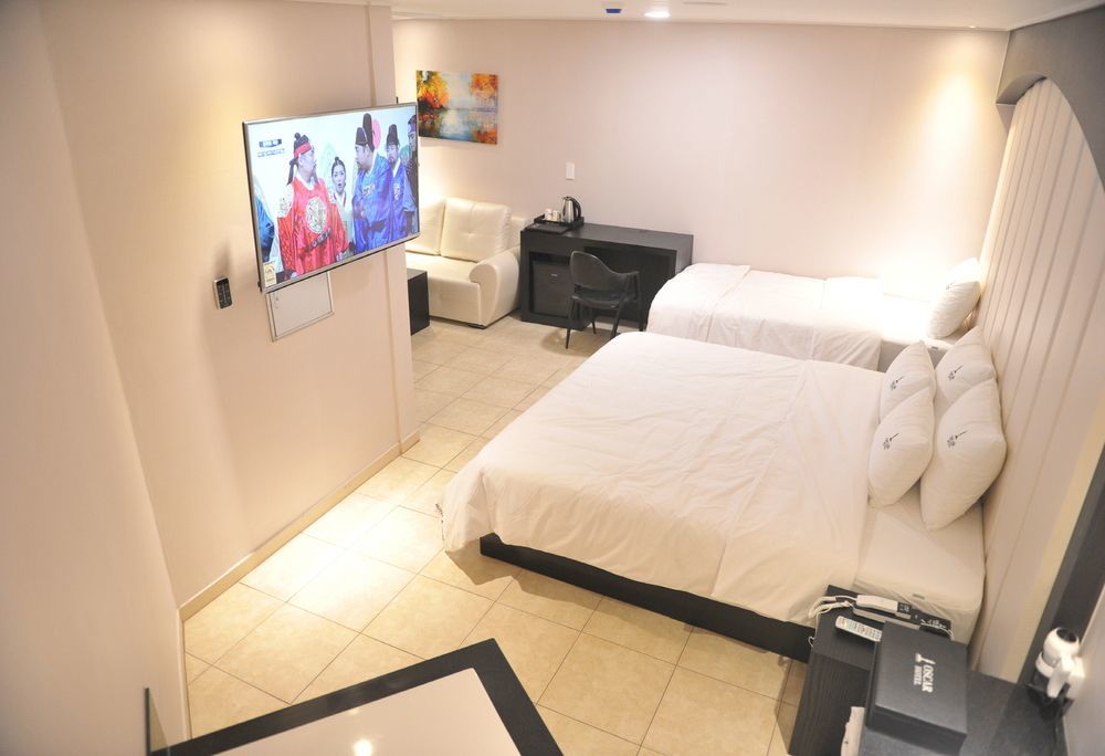 Seomyeon Ib Hotel Busan Exterior foto